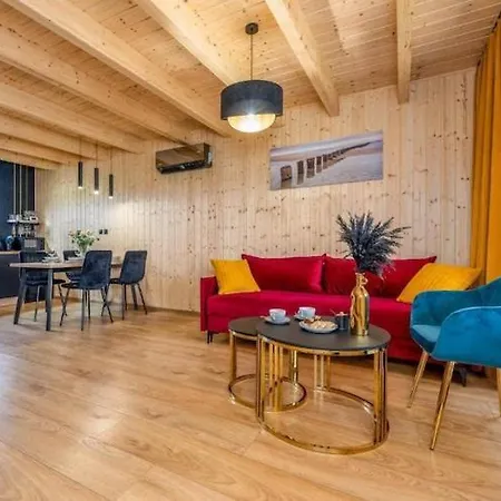 Homes With Access To A Pool, Sauna And Jacuzzi بيت للعطل *