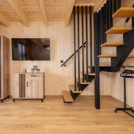 Homes With Access To A Pool, Sauna And Jacuzzi بيت للعطل *