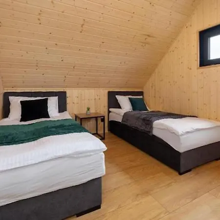 Homes With Access To A Pool, Sauna And Jacuzzi بيت للعطل *