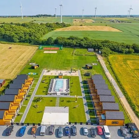 Homes With Access To A Pool, Sauna And Jacuzzi Kopań